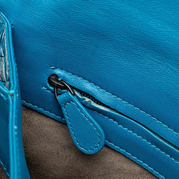 BOTTEGA VENETA Blue Leather Intrecciato Shoulder Bag - Picture 9 of 12